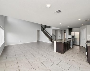 18319 Pin Oak Lake Drive - Photo Thumbnail 25