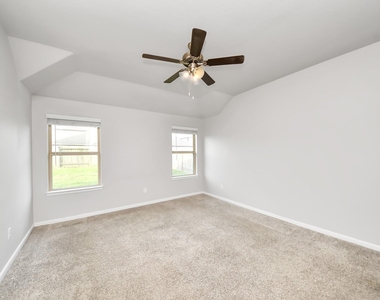 18319 Pin Oak Lake Drive - Photo Thumbnail 24