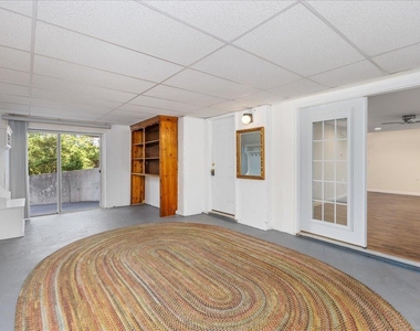 387 Main - Photo Thumbnail 14