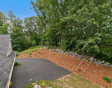 387 Main - Photo Thumbnail 22
