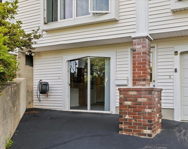 387 Main - Photo Thumbnail 17