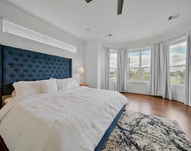 2004 Rosedale Street - Photo Thumbnail 9