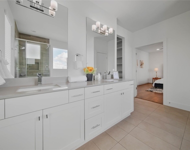 2004 Rosedale Street - Photo Thumbnail 13