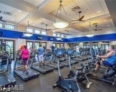 10284 Livorno Drive - Photo Thumbnail 28