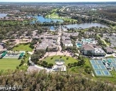 10284 Livorno Drive - Photo Thumbnail 22