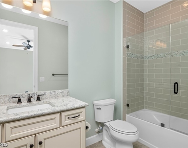 19752 Beechcrest Place - Photo Thumbnail 20
