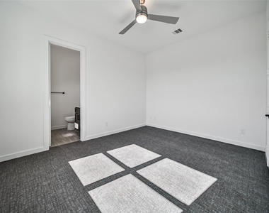 815 W 17th Street - Photo Thumbnail 29