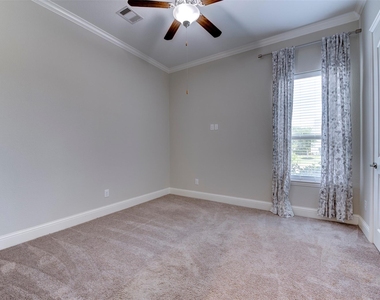 19403 Trinity River Drive - Photo Thumbnail 31