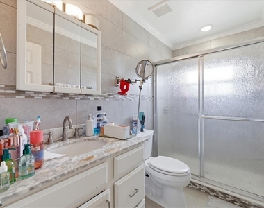 1108 Truman Avenue - Photo Thumbnail 10