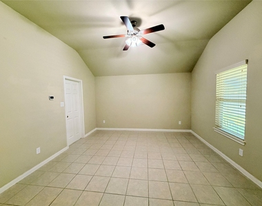 8614 Brookdale Park Lane - Photo Thumbnail 9