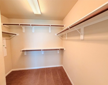 8614 Brookdale Park Lane - Photo Thumbnail 15