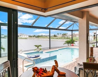 3227 Embers Parkway W - Photo Thumbnail 18