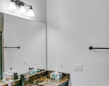 3227 Embers Parkway W - Photo Thumbnail 14