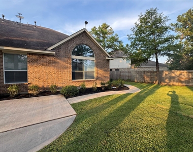 6311 Auburn Terrace Court - Photo Thumbnail 28