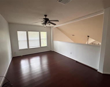 6311 Auburn Terrace Court - Photo Thumbnail 16