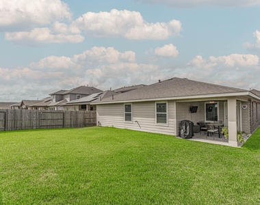 13009 Oleander Bay Lane - Photo Thumbnail 3
