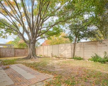 18422 Auburn Woods Drive - Photo Thumbnail 39