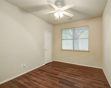 18422 Auburn Woods Drive - Photo Thumbnail 32