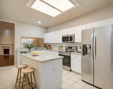 18422 Auburn Woods Drive - Photo Thumbnail 6