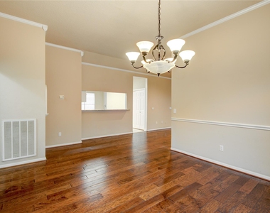 18422 Auburn Woods Drive - Photo Thumbnail 17