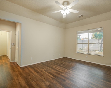 18422 Auburn Woods Drive - Photo Thumbnail 24