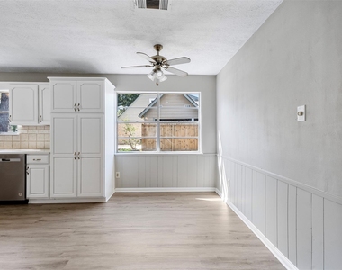 4106 Cypress Hill Drive - Photo Thumbnail 13