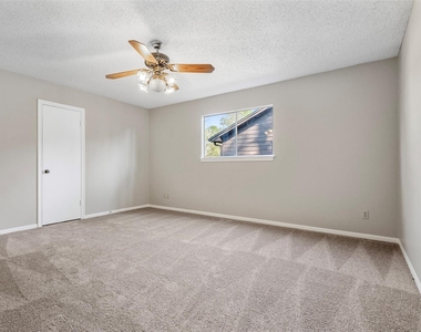 4106 Cypress Hill Drive - Photo Thumbnail 26