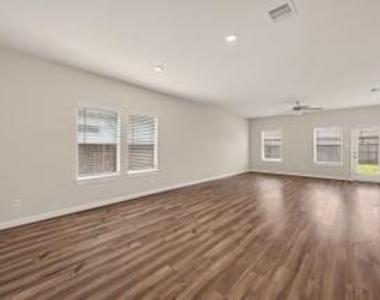 4231 Reese Ravine Lane - Photo Thumbnail 6