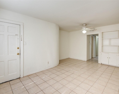 1828 W Main Street - Photo Thumbnail 6