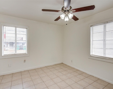 1828 W Main Street - Photo Thumbnail 10
