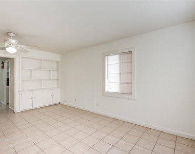 1828 W Main Street - Photo Thumbnail 5