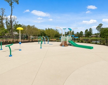 8015 Peppercorn Street - Photo Thumbnail 26