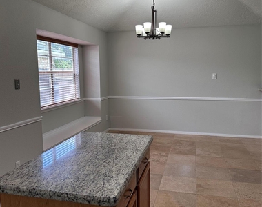 19530 Gladewater Drive - Photo Thumbnail 10