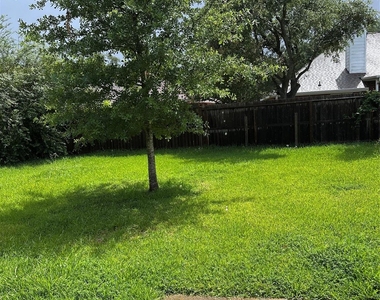 19530 Gladewater Drive - Photo Thumbnail 25