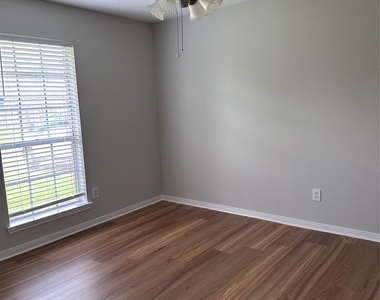 19530 Gladewater Drive - Photo Thumbnail 22