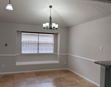 19530 Gladewater Drive - Photo Thumbnail 9