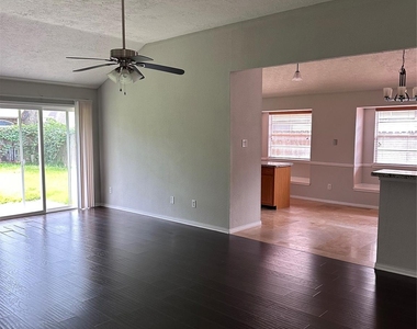 19530 Gladewater Drive - Photo Thumbnail 16