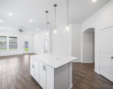 15110 Wild Gully Way - Photo Thumbnail 12