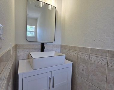 26760 Silverado East Drive - Photo Thumbnail 6