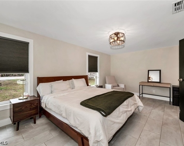 1840 23rd Street Sw - Photo Thumbnail 15