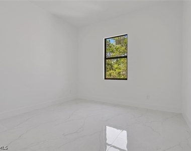 3315 Sunshine Boulevard N - Photo Thumbnail 23