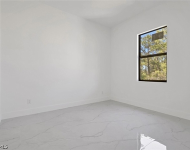 3315 Sunshine Boulevard N - Photo Thumbnail 20