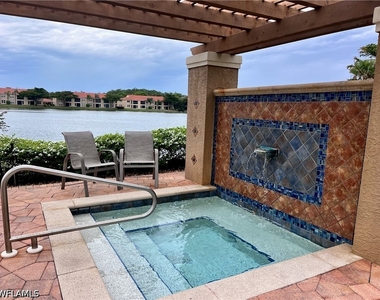 6920 Huntington Lakes Circle - Photo Thumbnail 16