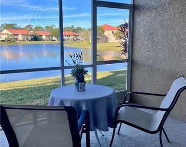 6920 Huntington Lakes Circle - Photo Thumbnail 11