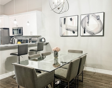4985 Sandra Bay Drive - Photo Thumbnail 4