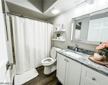 4985 Sandra Bay Drive - Photo Thumbnail 11