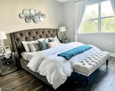 4985 Sandra Bay Drive - Photo Thumbnail 7