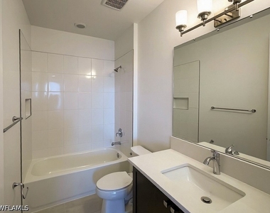 20914 Thistle Leaf Lane - Photo Thumbnail 14