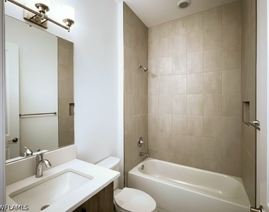 20914 Thistle Leaf Lane - Photo Thumbnail 11