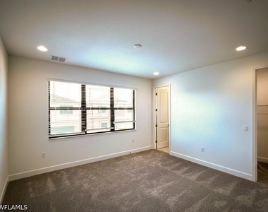 20914 Thistle Leaf Lane - Photo Thumbnail 15